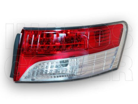 Toyota Avensis 2008.11.01-2011.12.31 Hátsó lámpa kpl. jobb LED-es, külső (Sedan) VALEO (04SY)